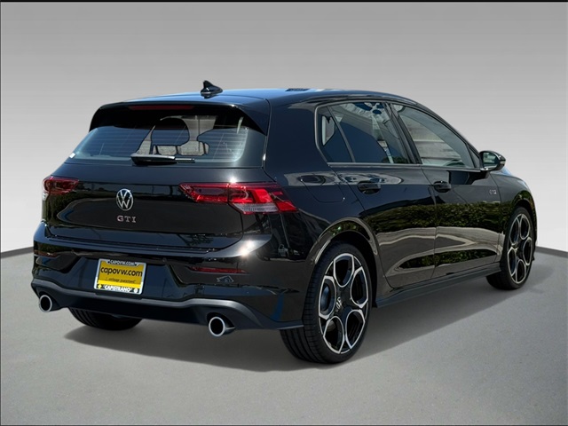 2025 Volkswagen Golf GTI Autobahn photo 4