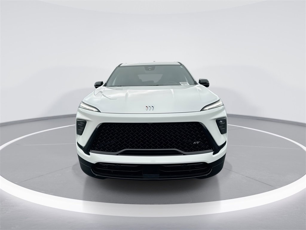 2026 Buick Enclave Sport Touring photo 2