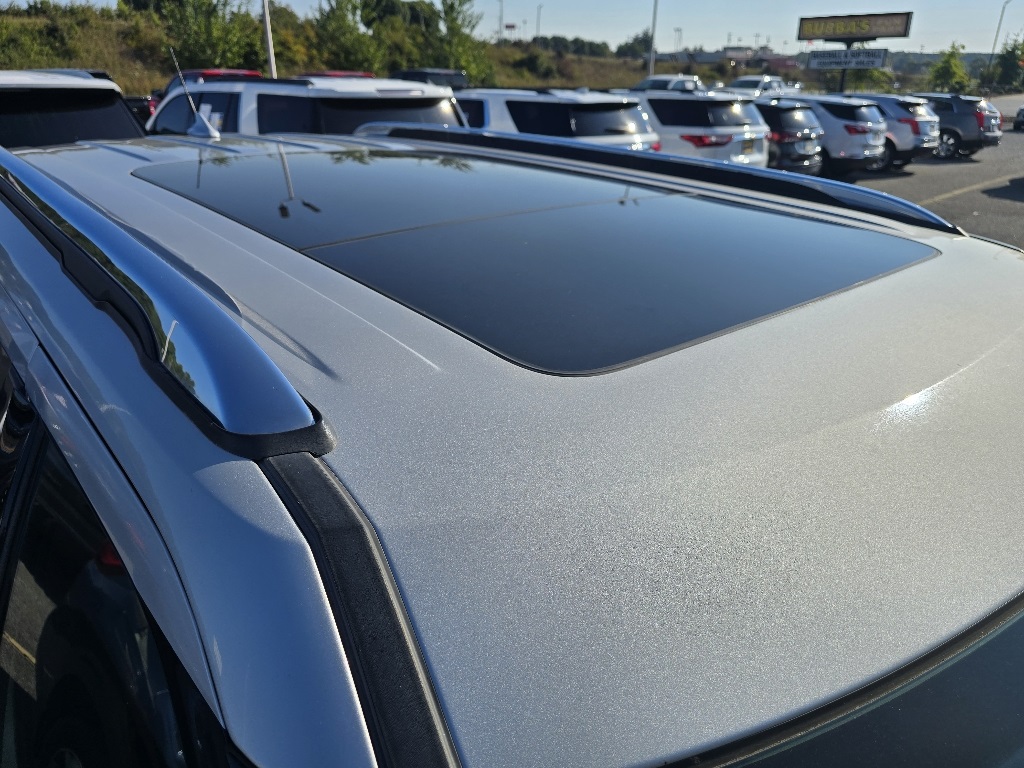 2019 Ford Explorer Limited photo 11
