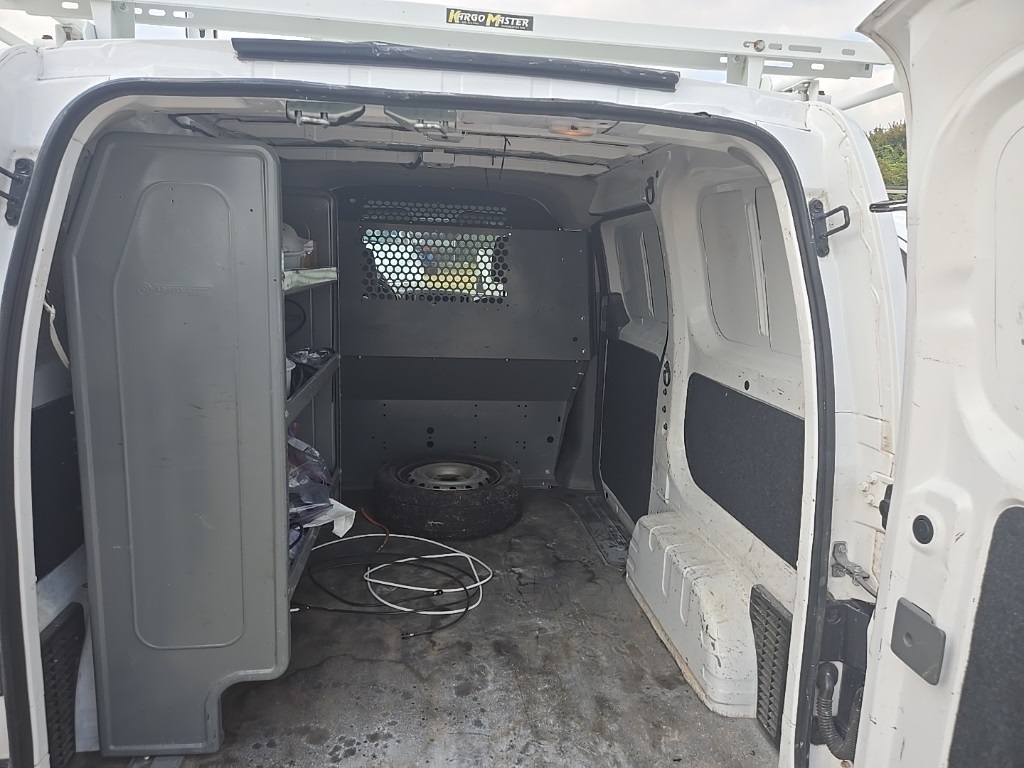 2020 Nissan NV200 S photo 3