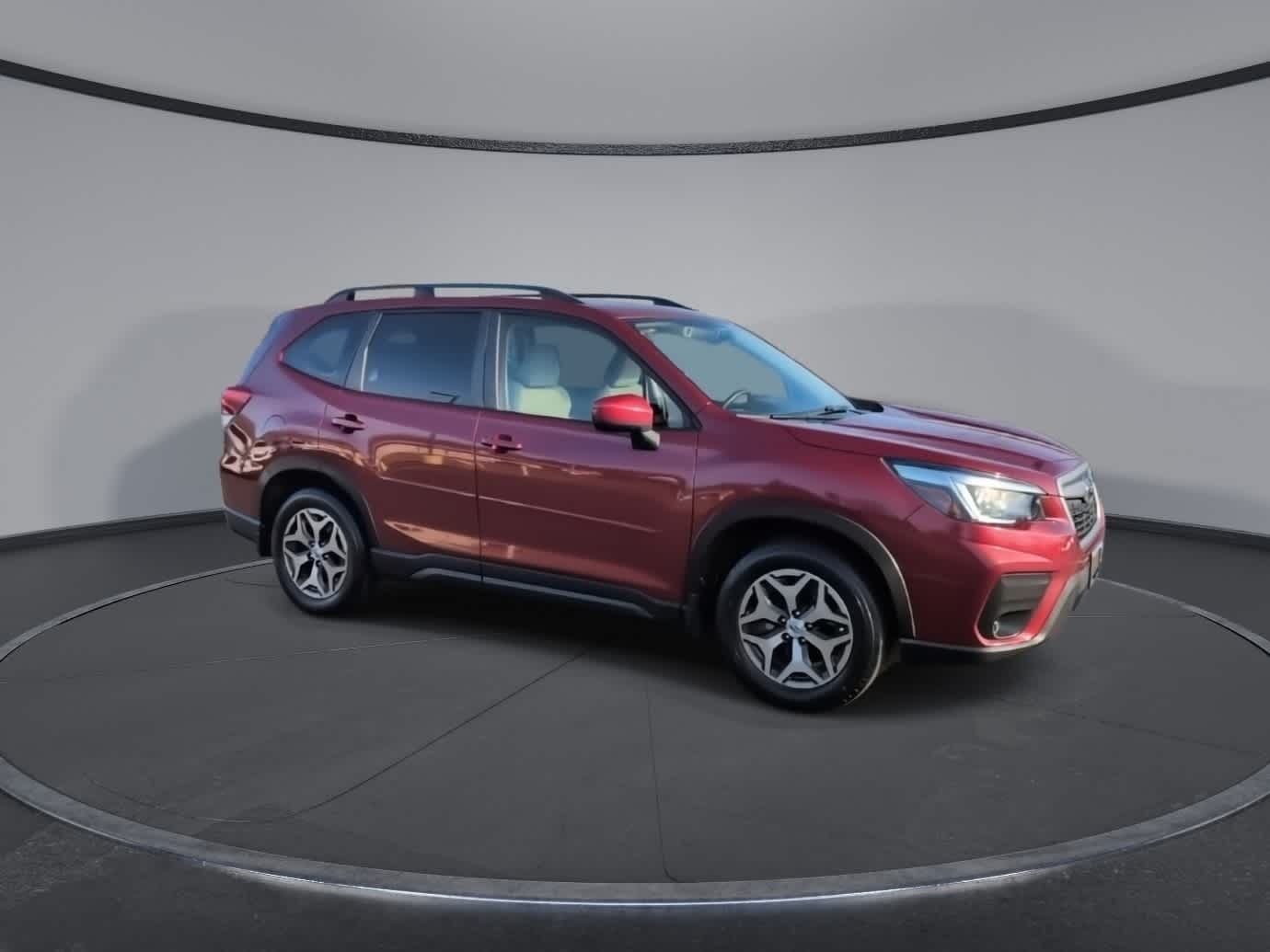 2020 Subaru Forester Premium photo 2