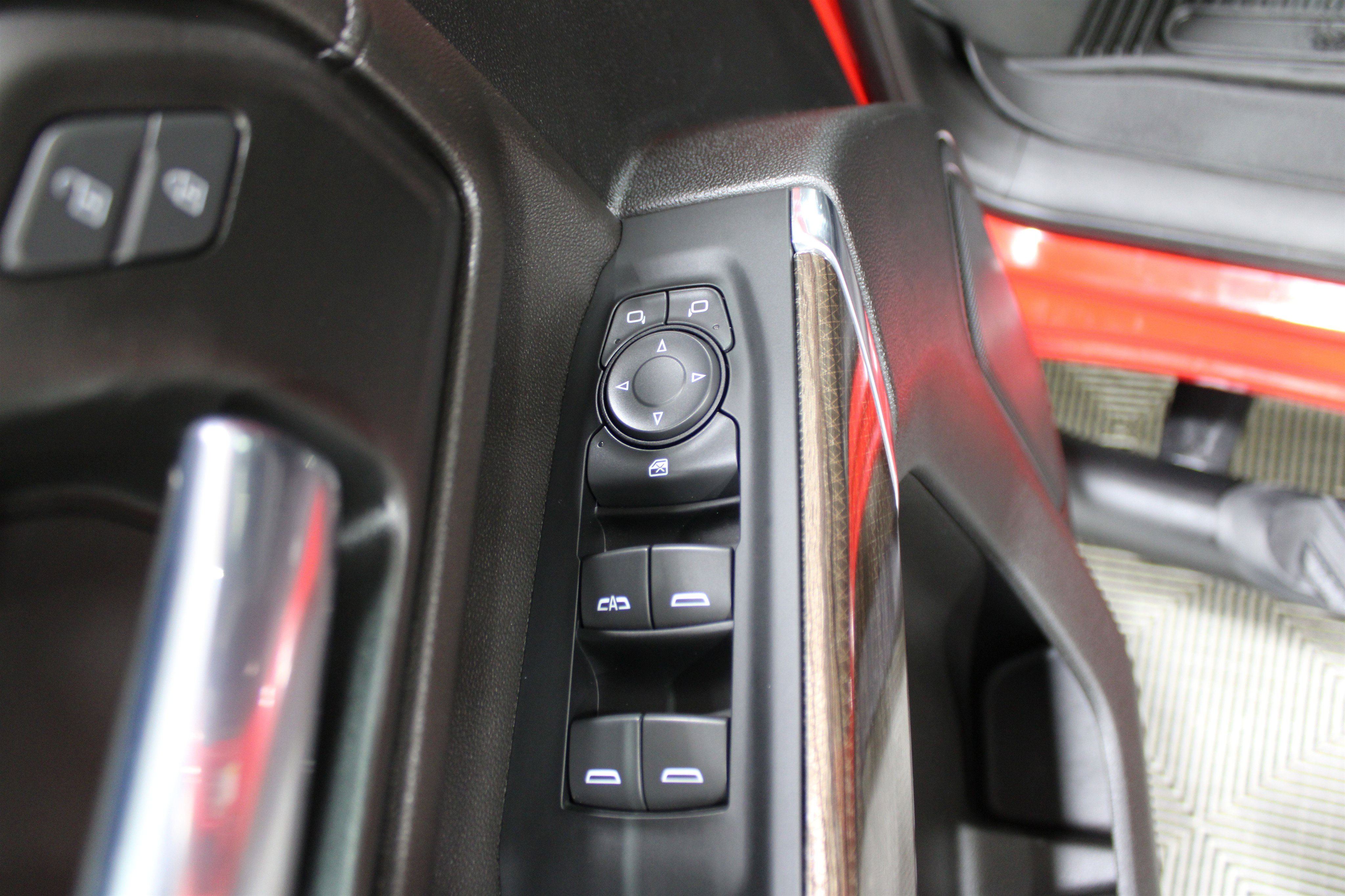 2023 Chevrolet Silverado 3500HD LT photo 2