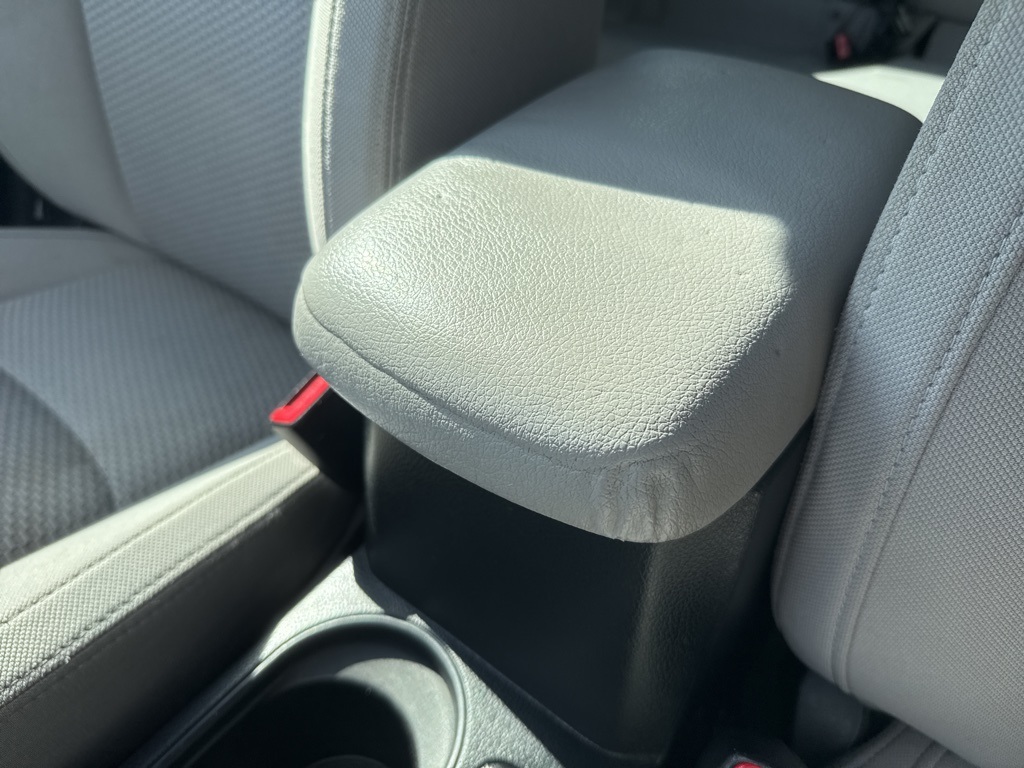 2017 Subaru Forester 2.5i Premium photo 32