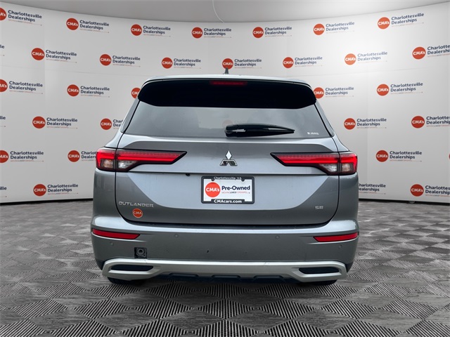 2023 Mitsubishi Outlander SE photo 4