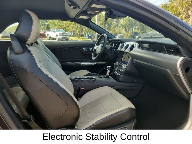 2022 Ford Mustang EcoBoost Premium photo 9
