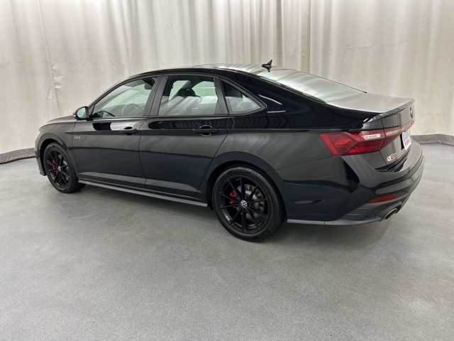 2025 Volkswagen Jetta GLI 2.0T Autobahn photo 3