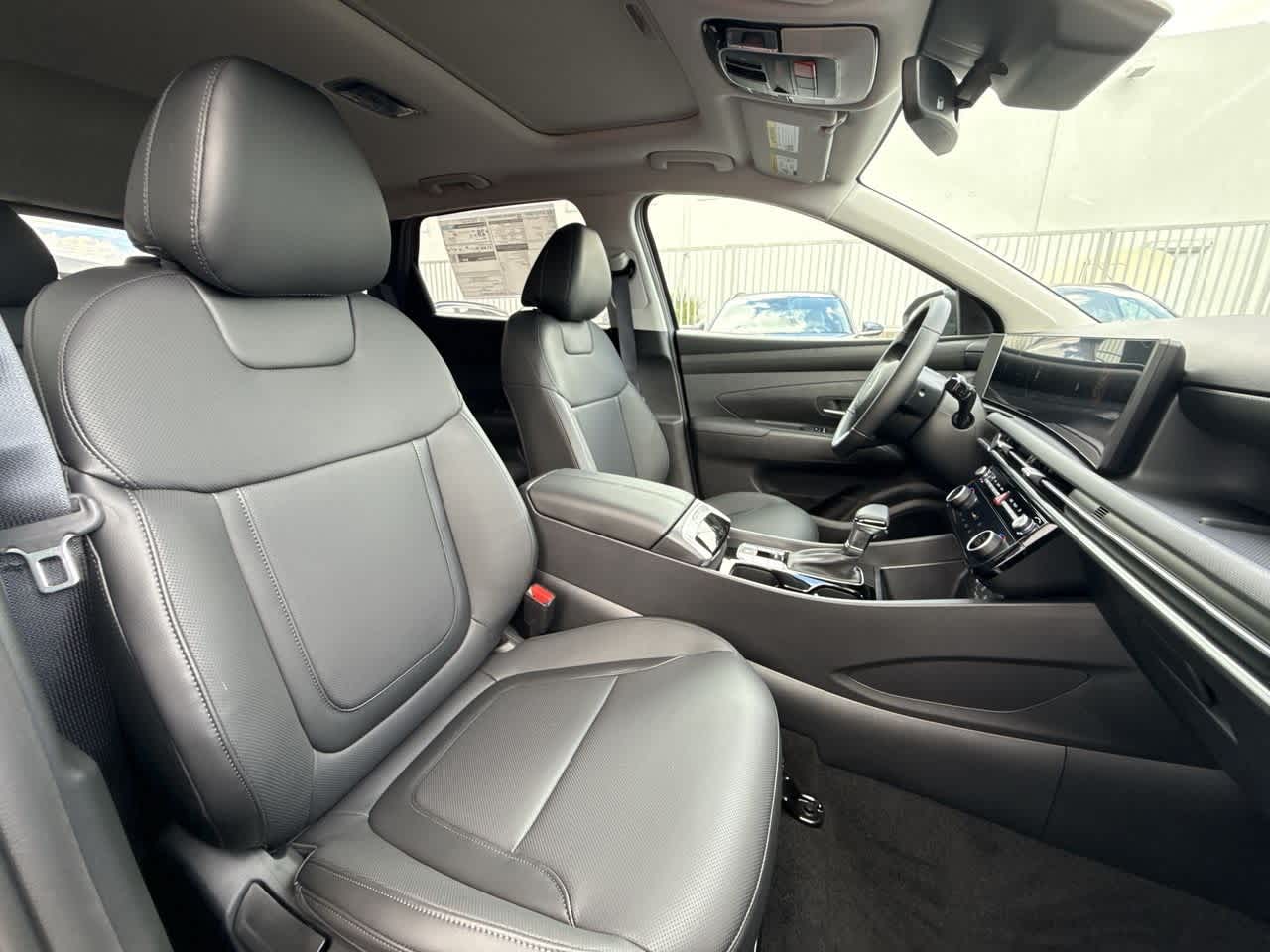 2025 Hyundai Tucson SEL Convenience photo 24