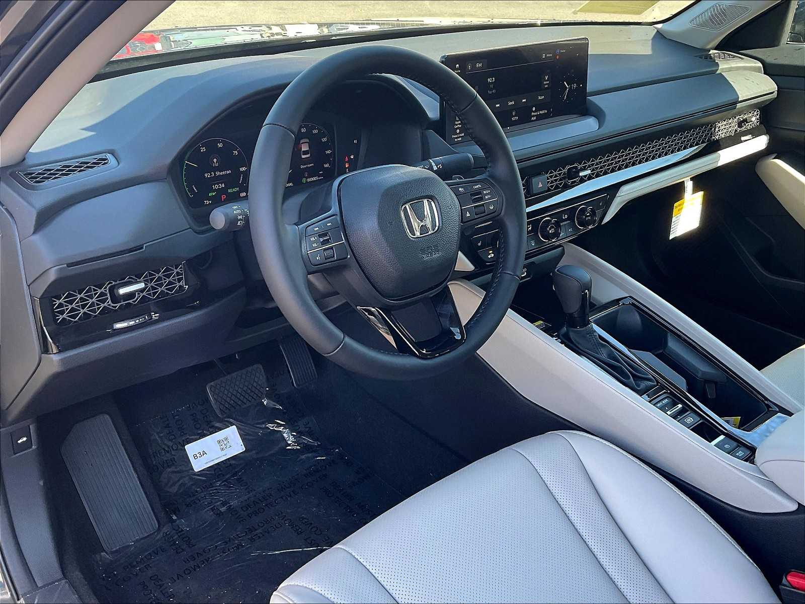 2025 Honda Accord Hybrid EX-L photo 8