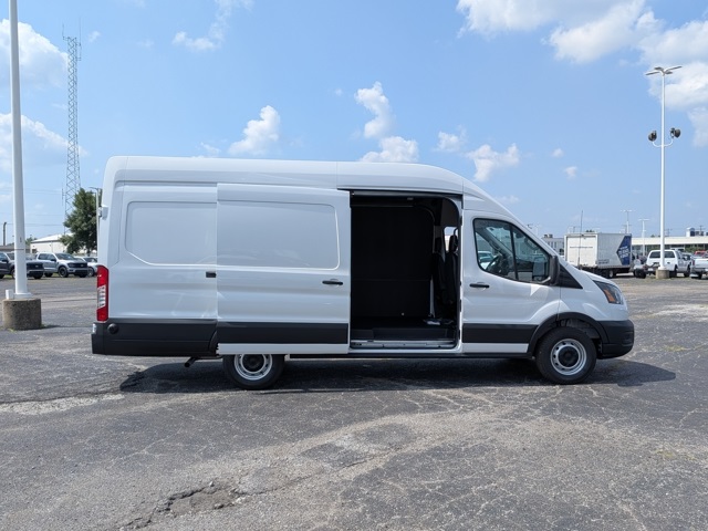 2025 Ford Transit photo 6