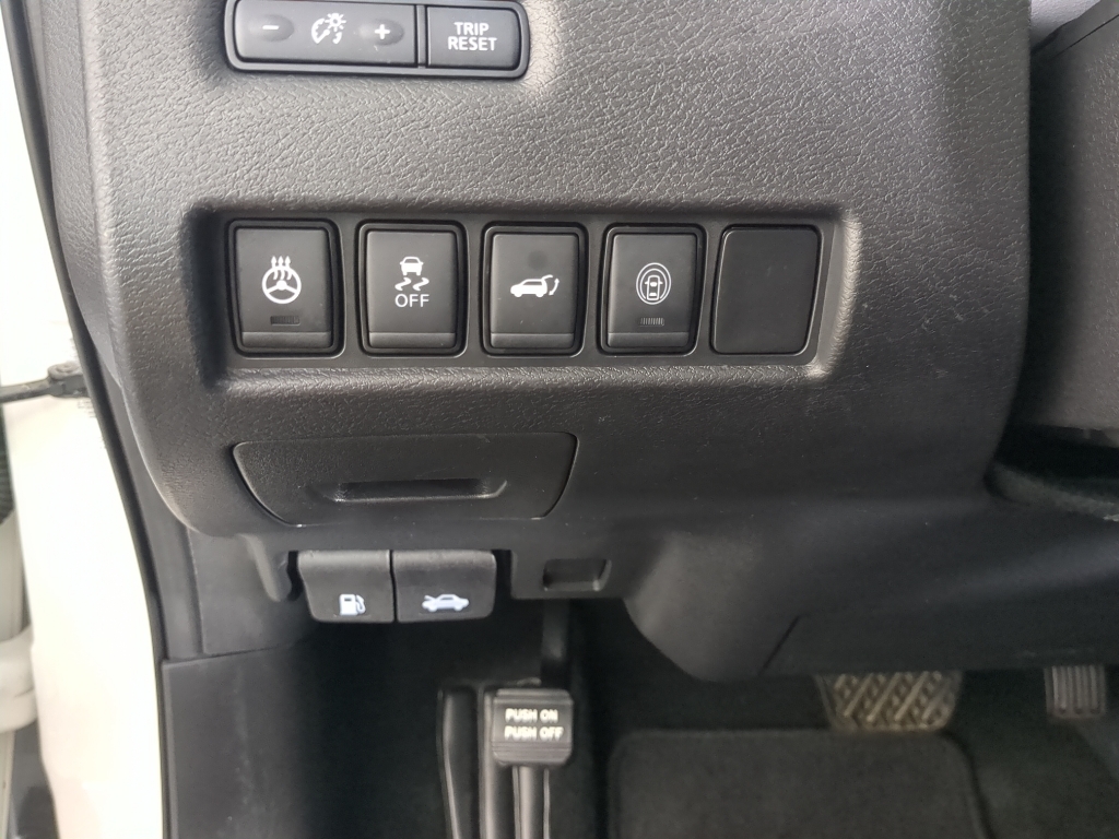 2020 Nissan Murano SL photo 25