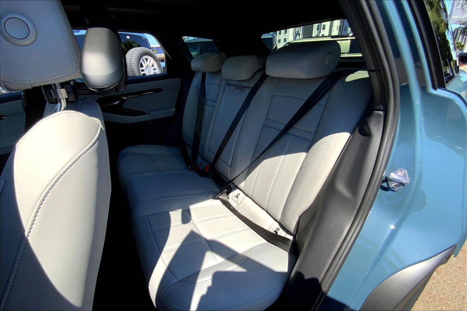 2026 Land Rover Range Rover Evoque S photo 10