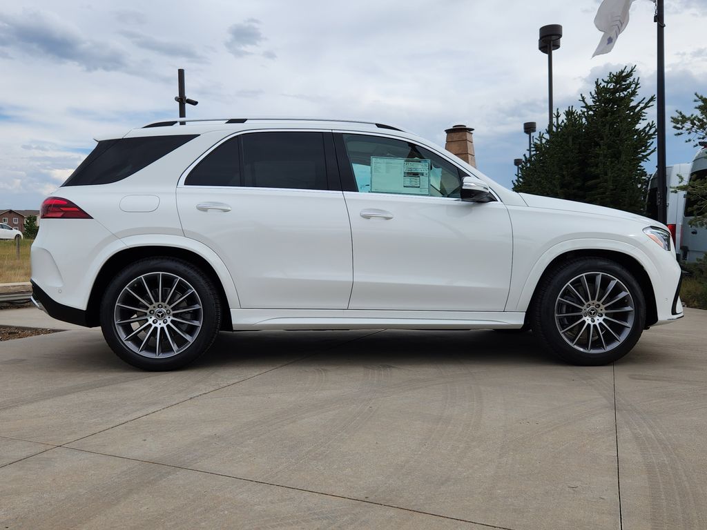 2026 Mercedes Benz GLE 450 4MATIC photo 2