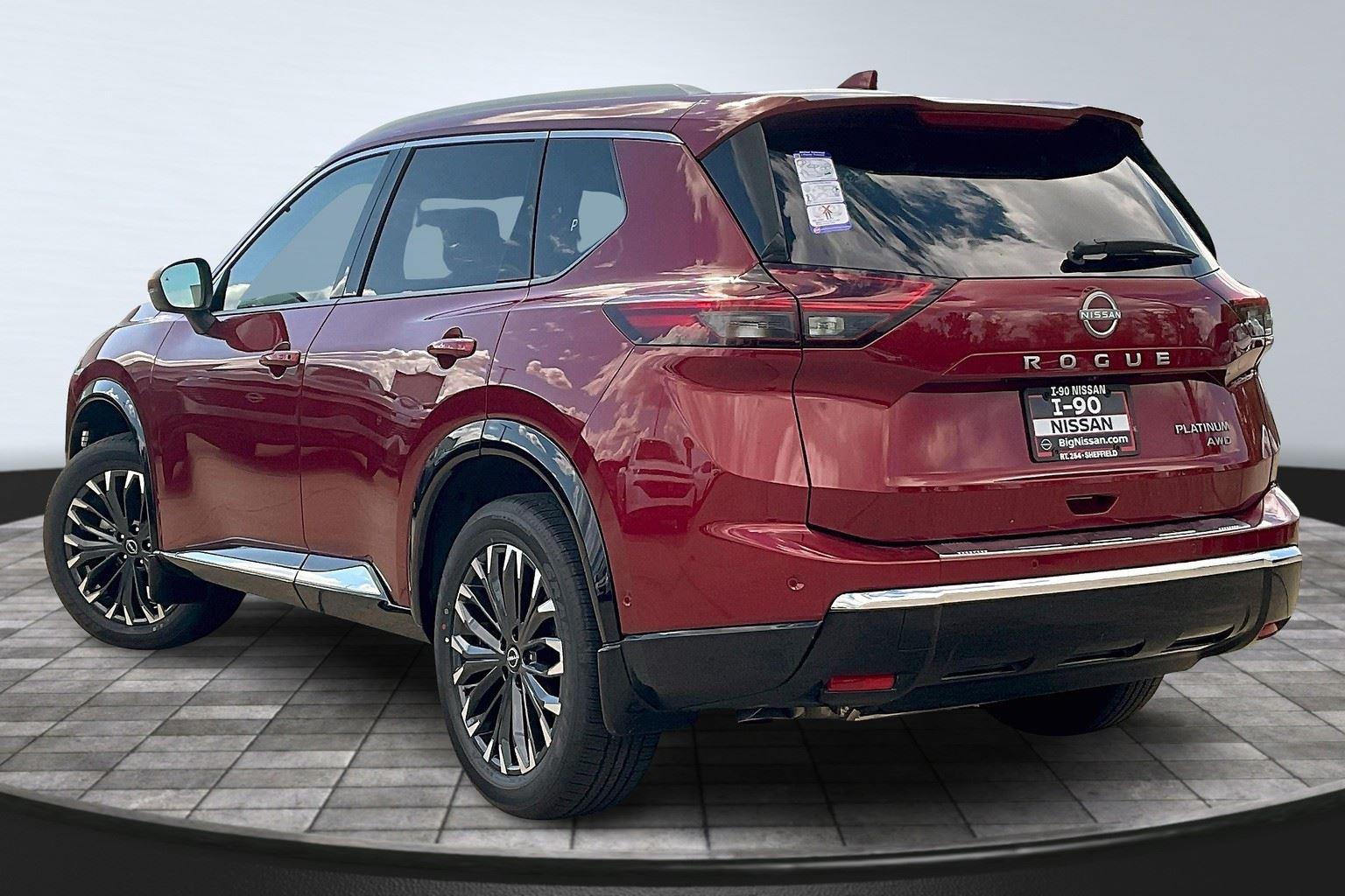 2026 Nissan Rogue Platinum photo 3