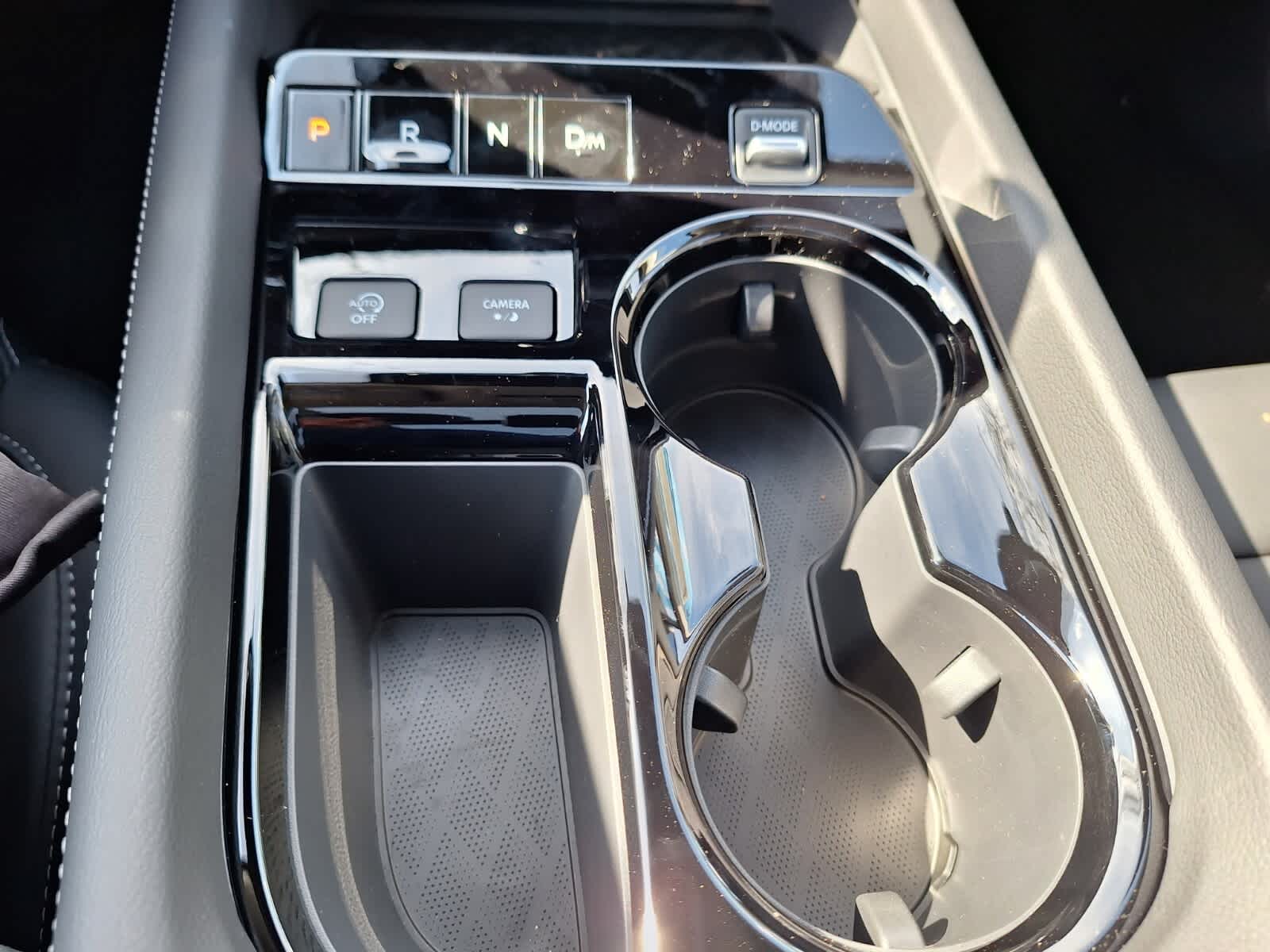 2025 Nissan Murano SL photo 18