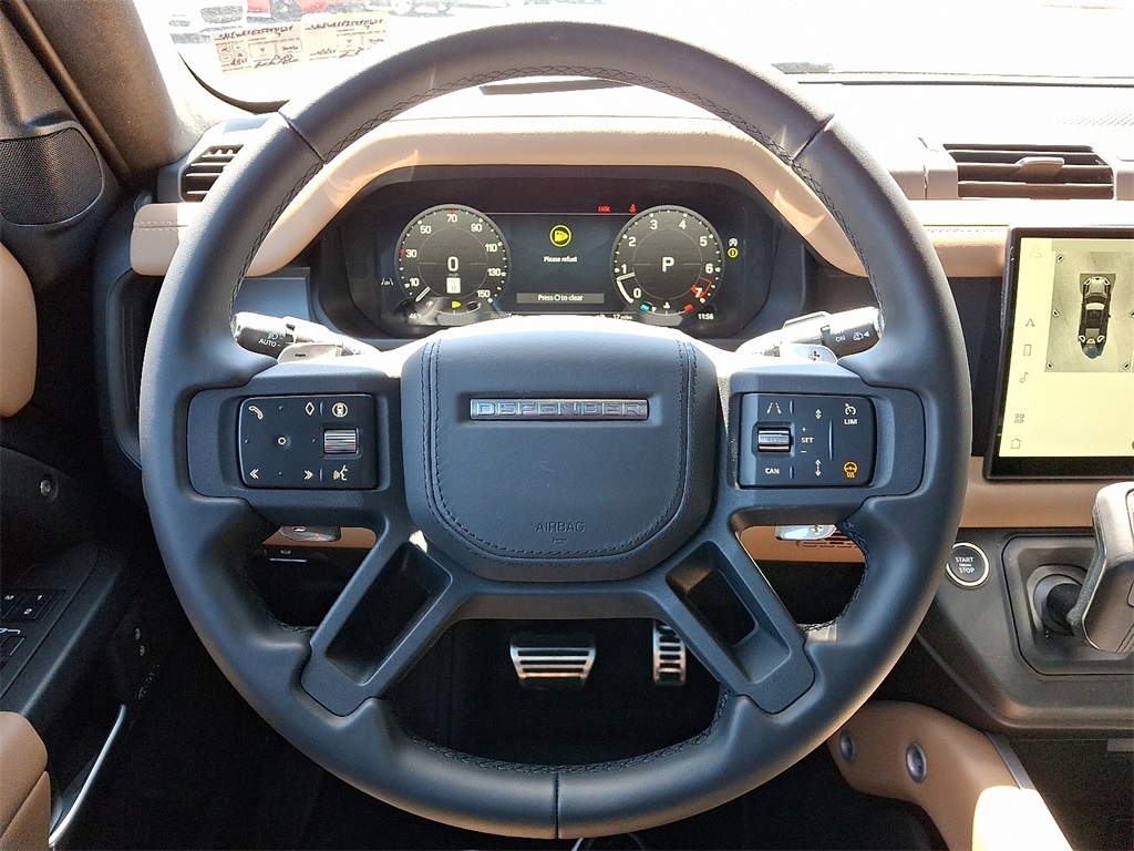 2025 Land Rover Defender 110 V8 photo 15