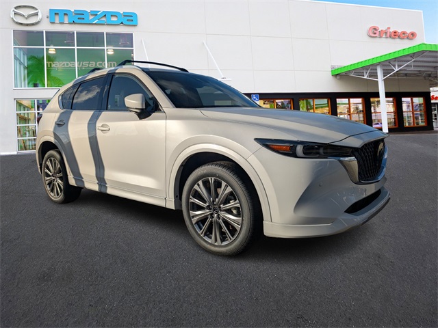 2025 Mazda CX-5 Turbo Signature's photo