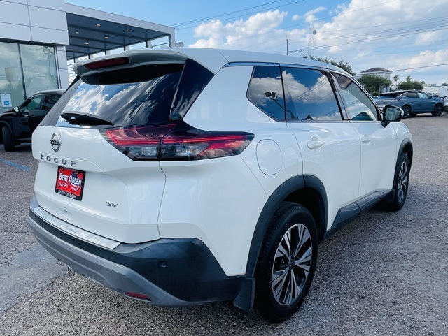 2021 Nissan Rogue SV photo 6