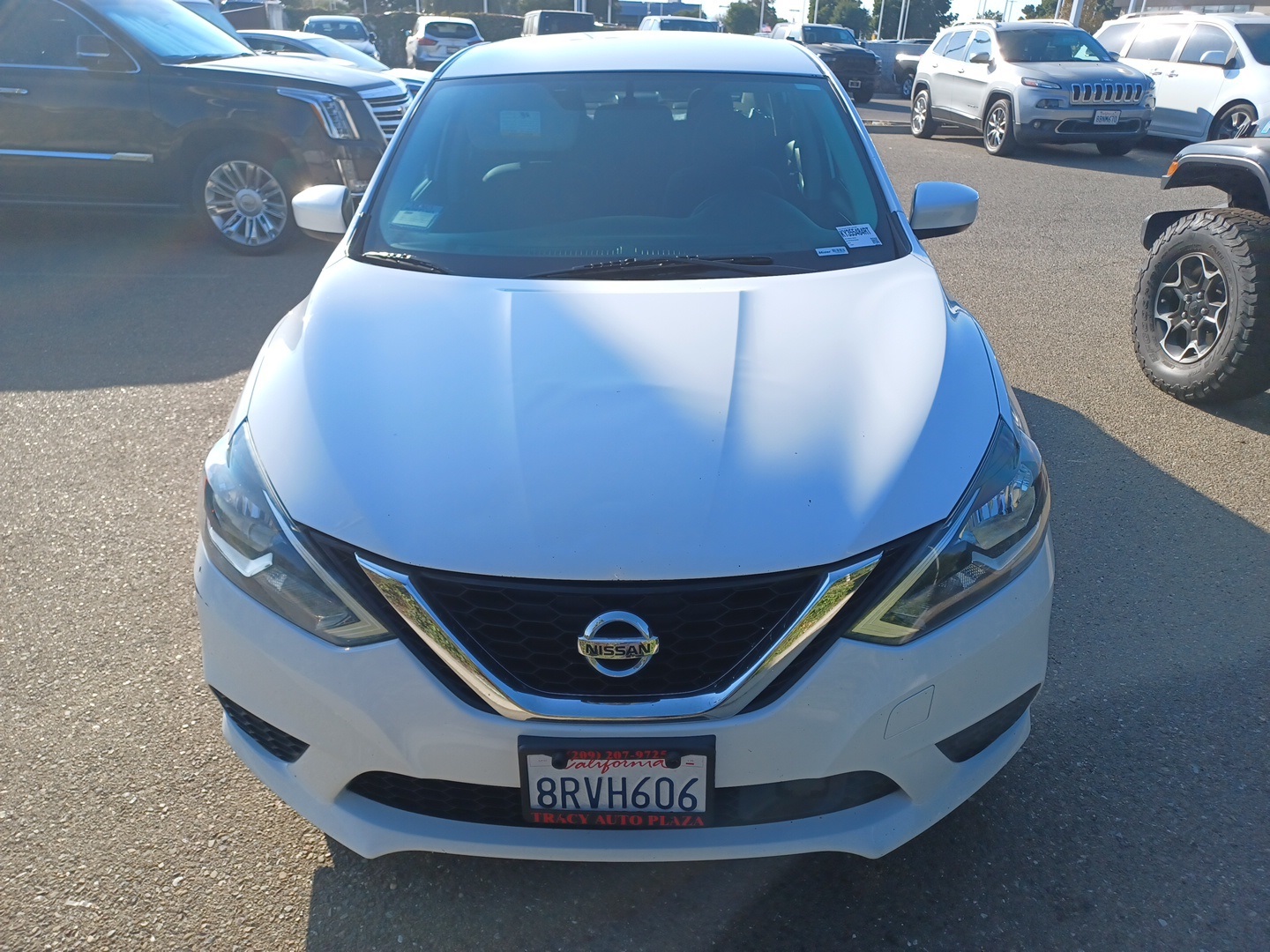 Used 2019 Nissan Sentra SV with VIN 3N1AB7AP3KY355484 for sale in Kerman, CA