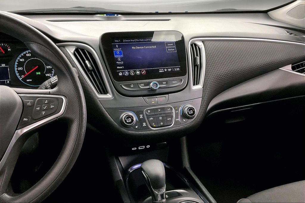 2023 Chevrolet Malibu 1LT photo 7