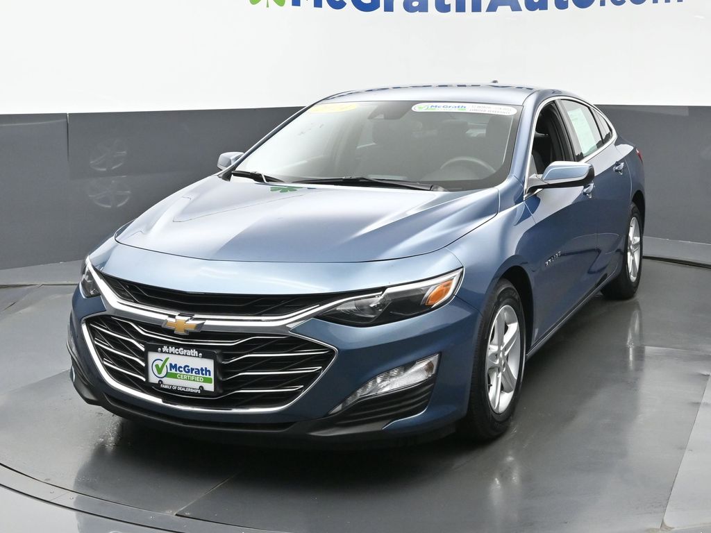 2024 Chevrolet Malibu 1LT photo 4