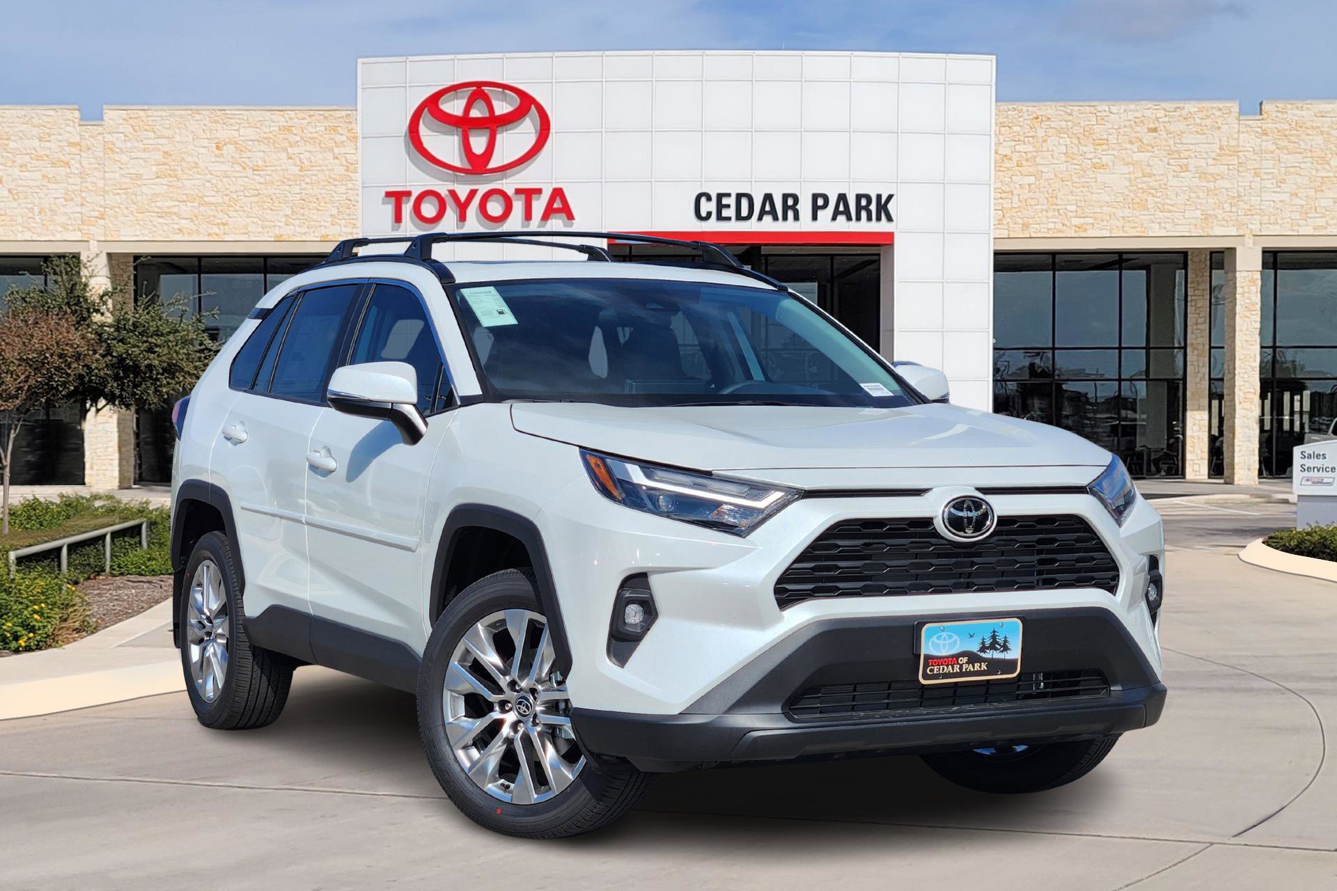 2025 Toyota RAV4 XLE Premium's photo