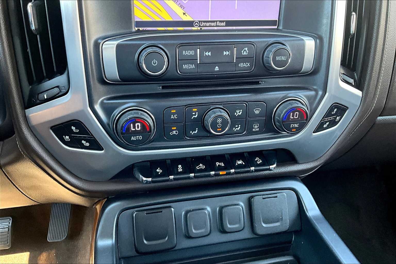 2018 Gmc Sierra 1500 SLT photo 29