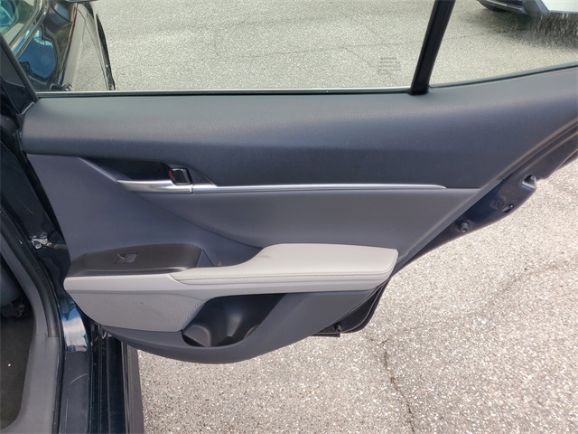 2021 Toyota Camry XSE photo 31
