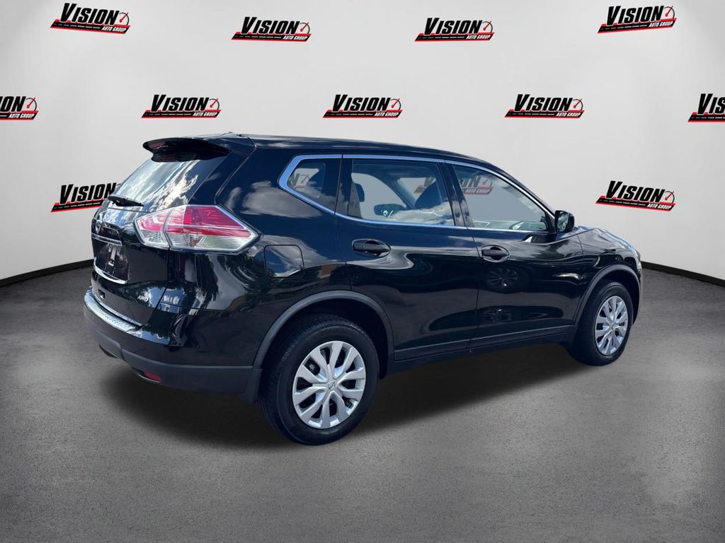 2016 Nissan Rogue S photo 5