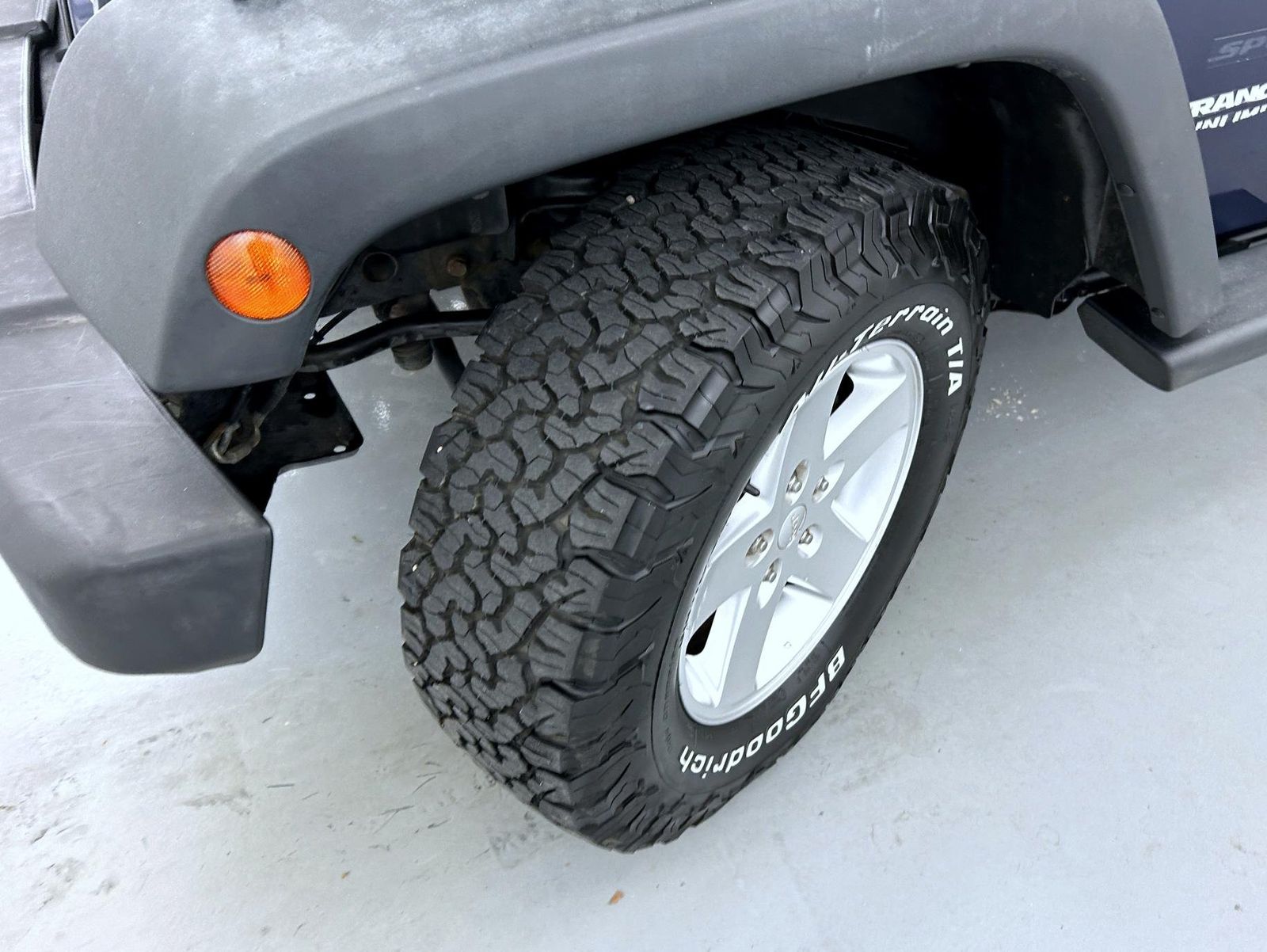 2013 Jeep Wrangler Unlimited Sport photo 21