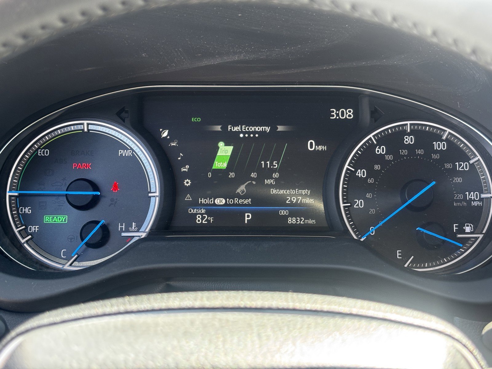 2024 Toyota Venza LE photo 25