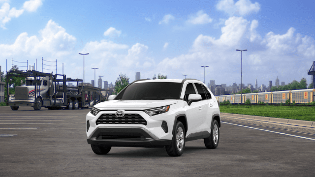 2025 Toyota RAV4 XLE's photo