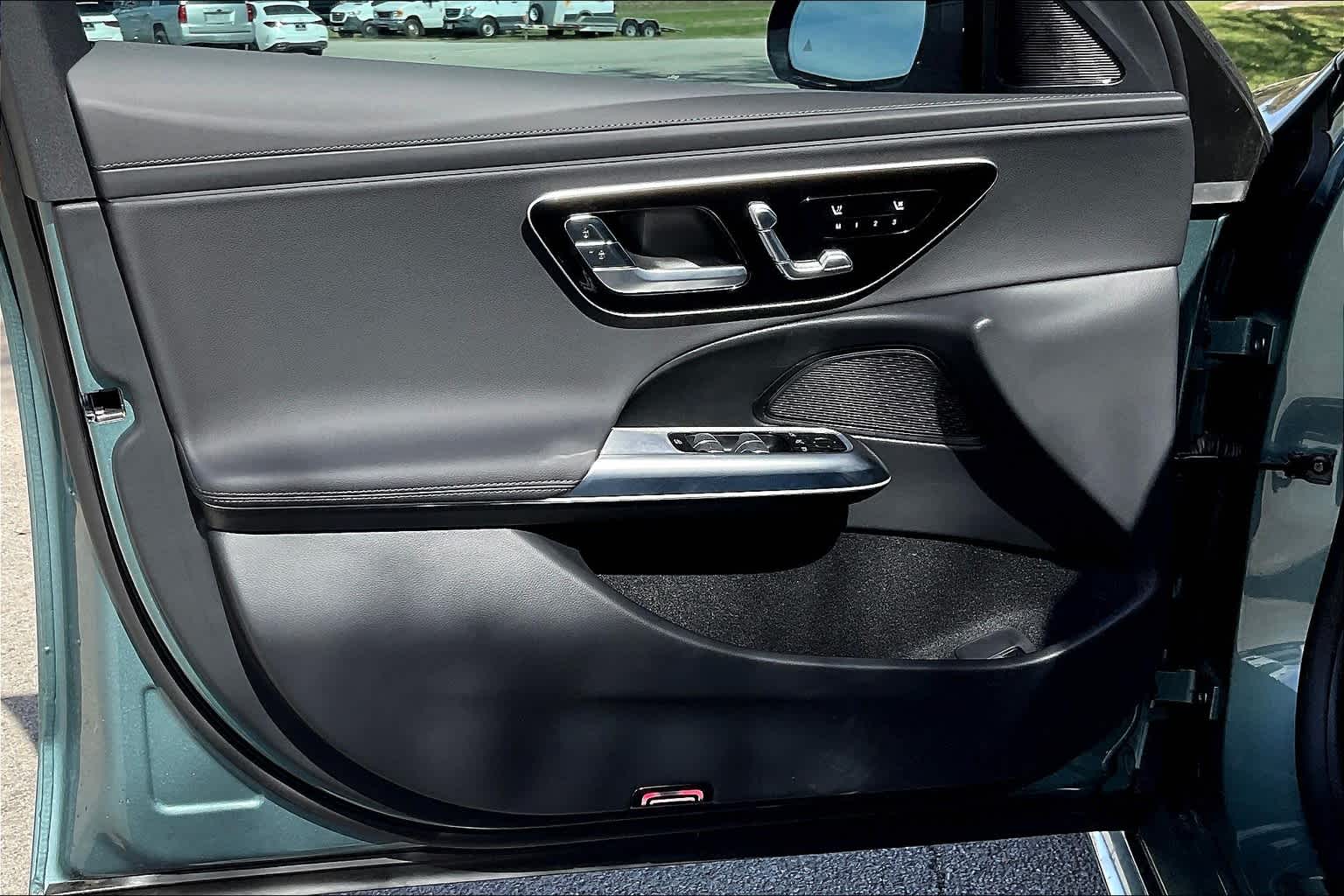 2025 Mercedes Benz E 450 4MATIC Sedan photo 11