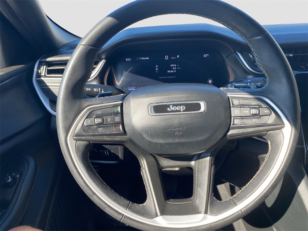 2023 Jeep Grand Cherokee Altitude photo 10