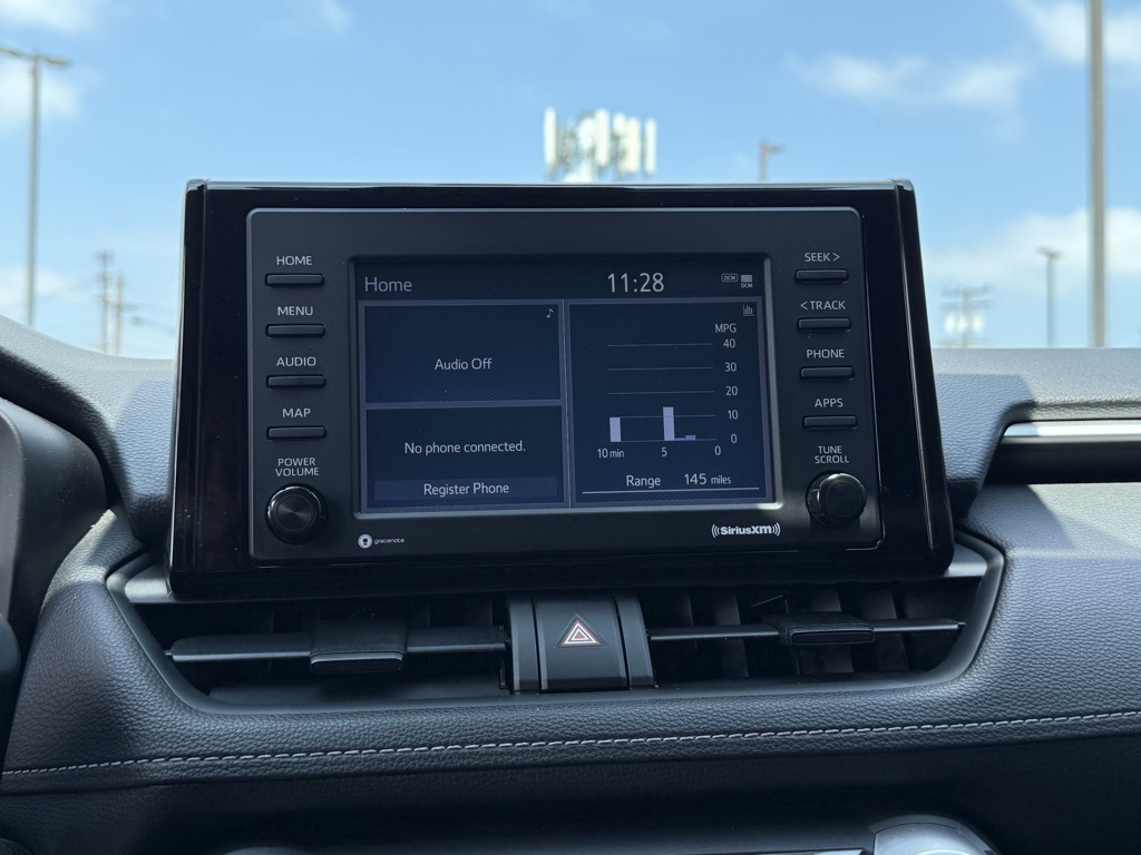 2021 Toyota RAV4 XLE photo 26