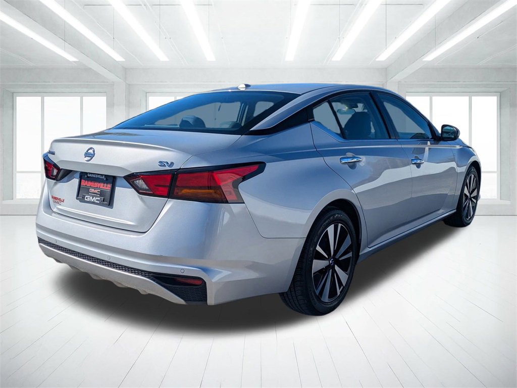 2022 Nissan Altima 2.5 SV photo 3