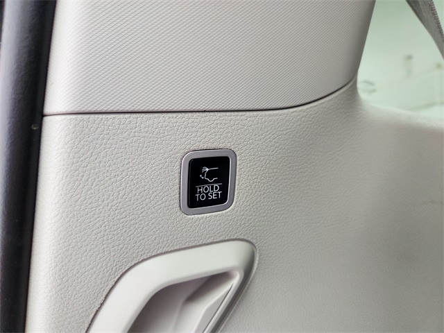 2024 Jeep Wagoneer Base photo 46