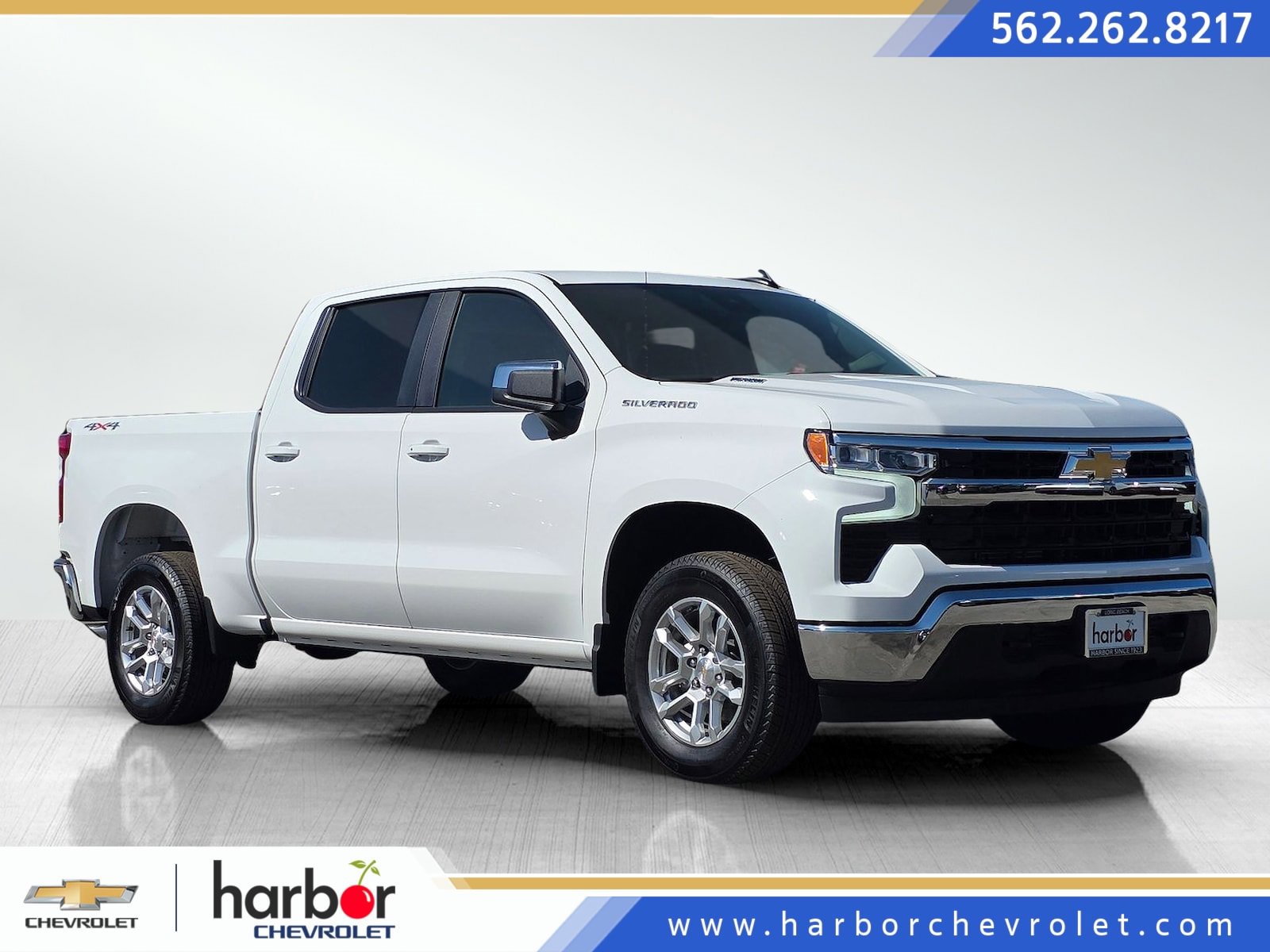 2025 Chevrolet Silverado 1500 LT's photo