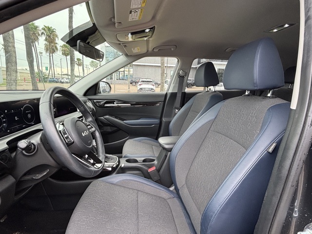 2024 Kia Seltos S photo 10