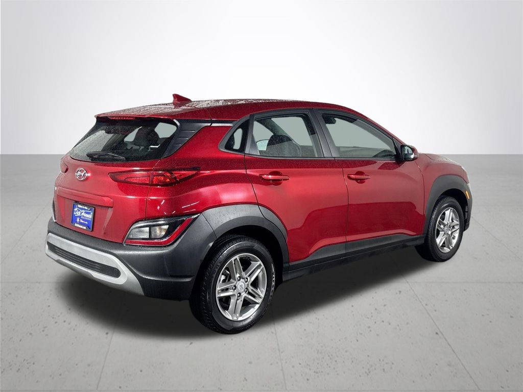2023 Hyundai Kona SE photo 4
