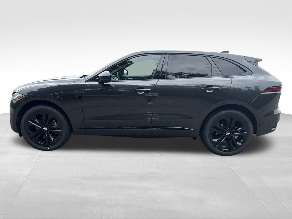 2025 Jaguar F-PACE P400 R-Dynamic S photo 2