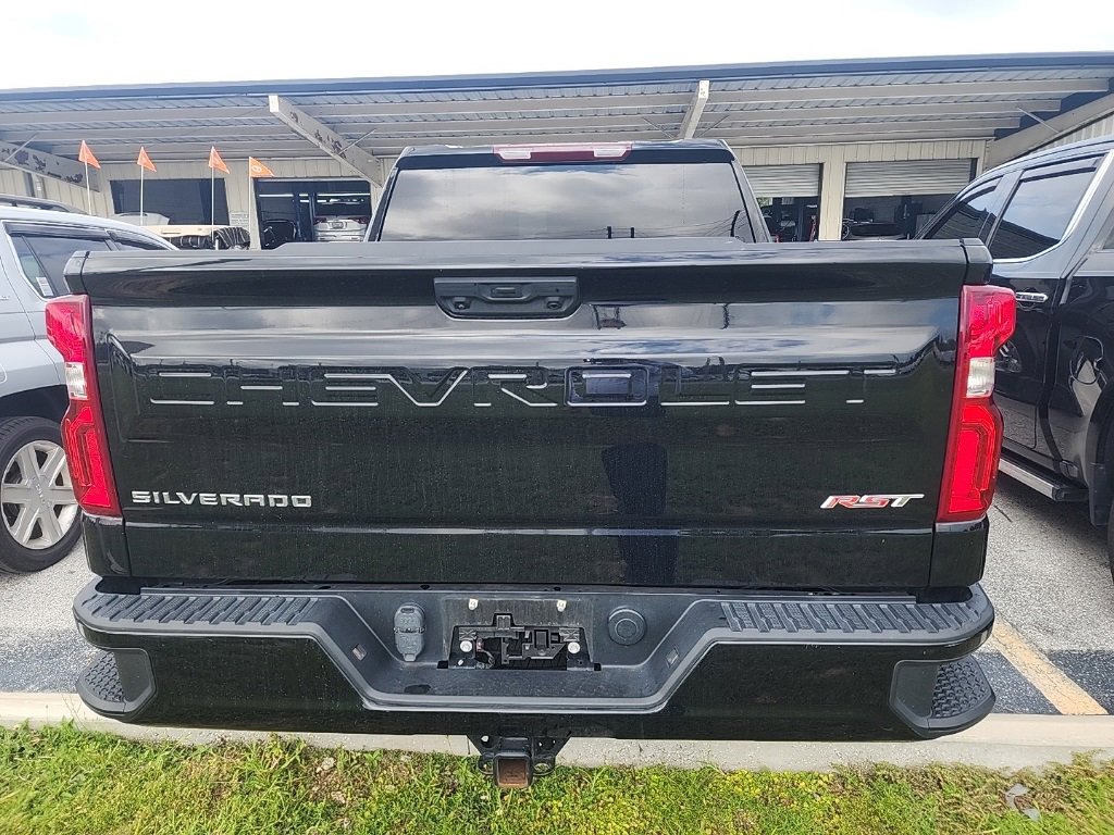 2023 Chevrolet Silverado 1500 RST photo 4