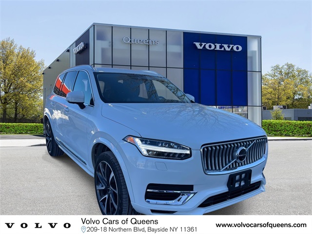 2022 Volvo XC90 Inscription Expression