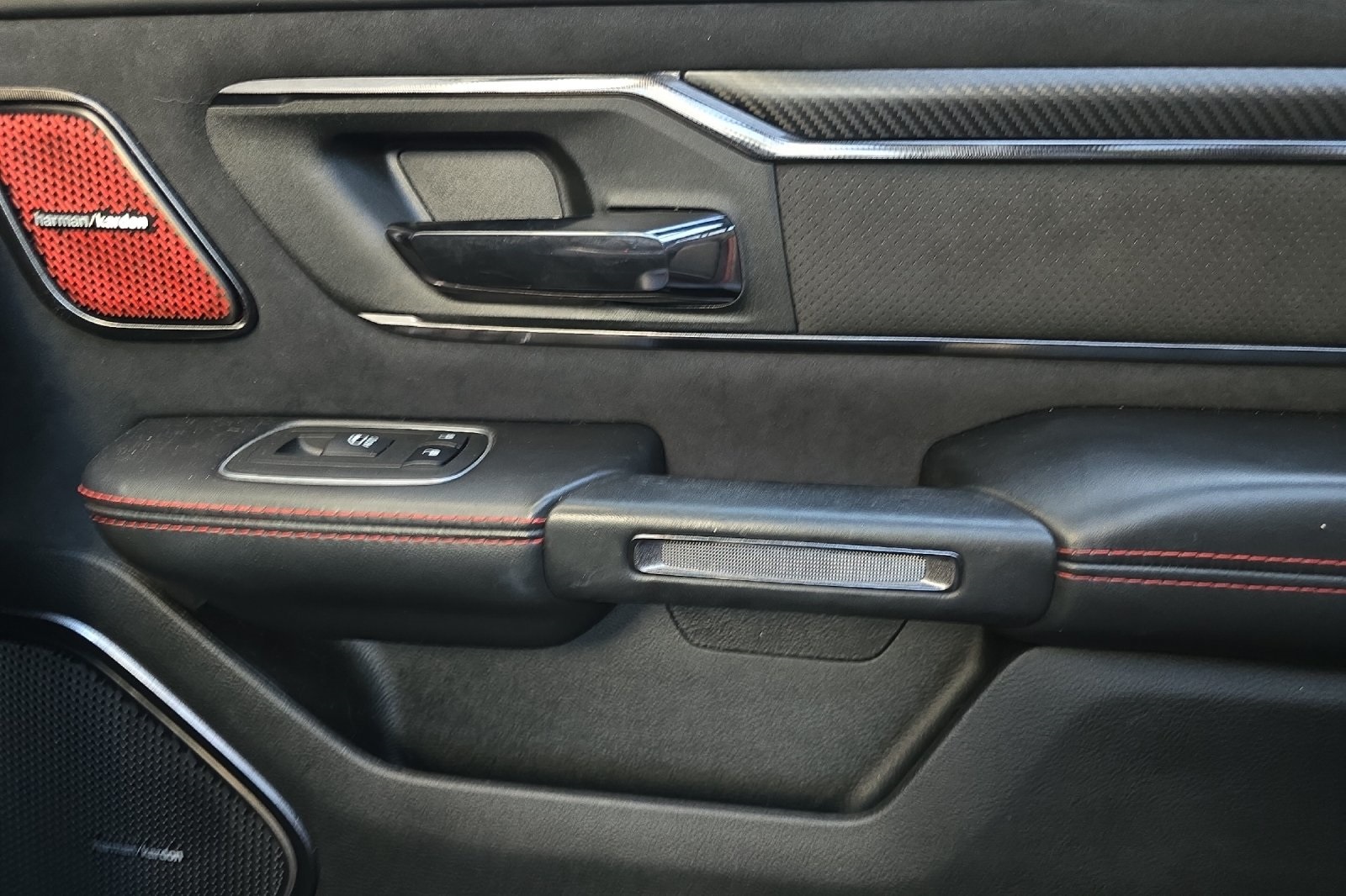 2022 Ram 1500 TRX photo 19