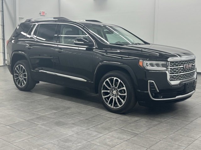 2020 GMC Acadia Denali's photo