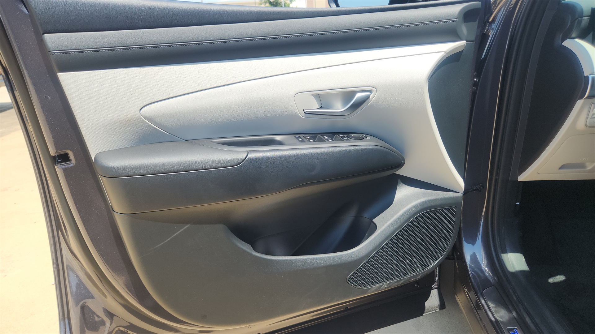 2025 Hyundai Tucson Hybrid SEL Convenience photo 16