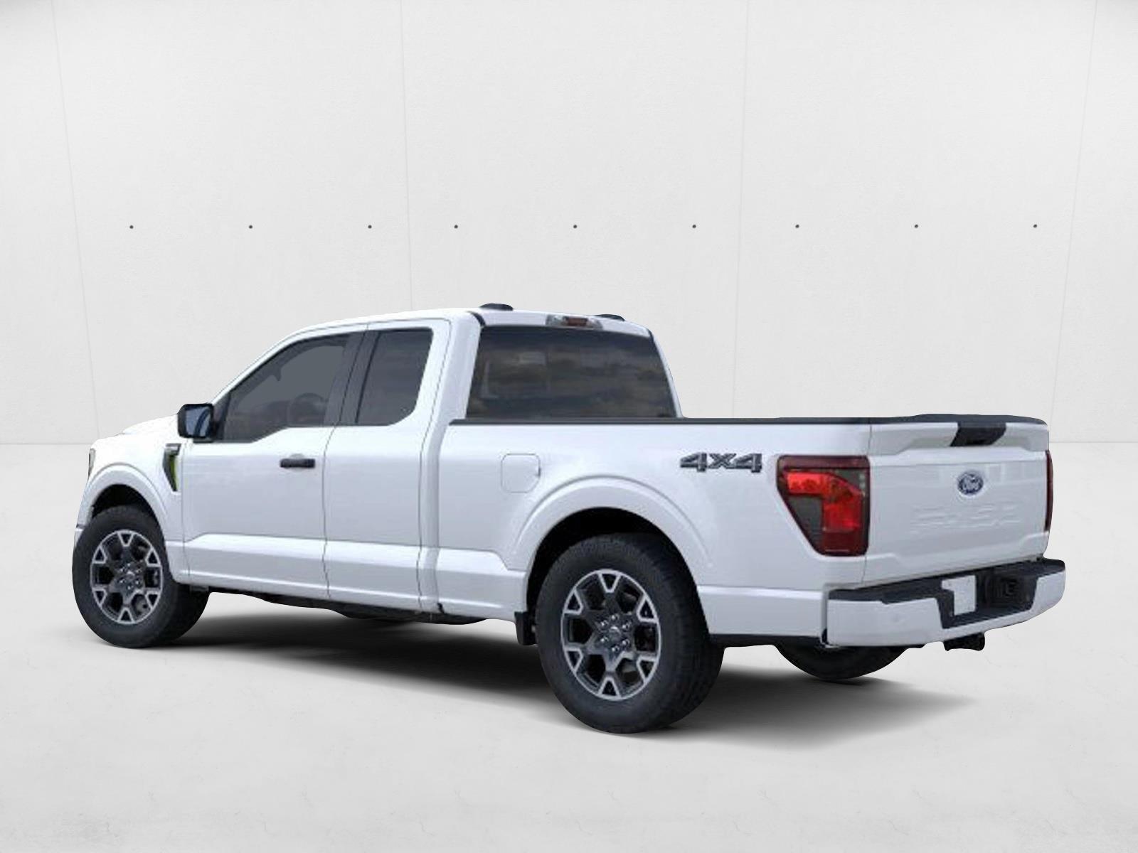2025 Ford F-150 STX photo 4