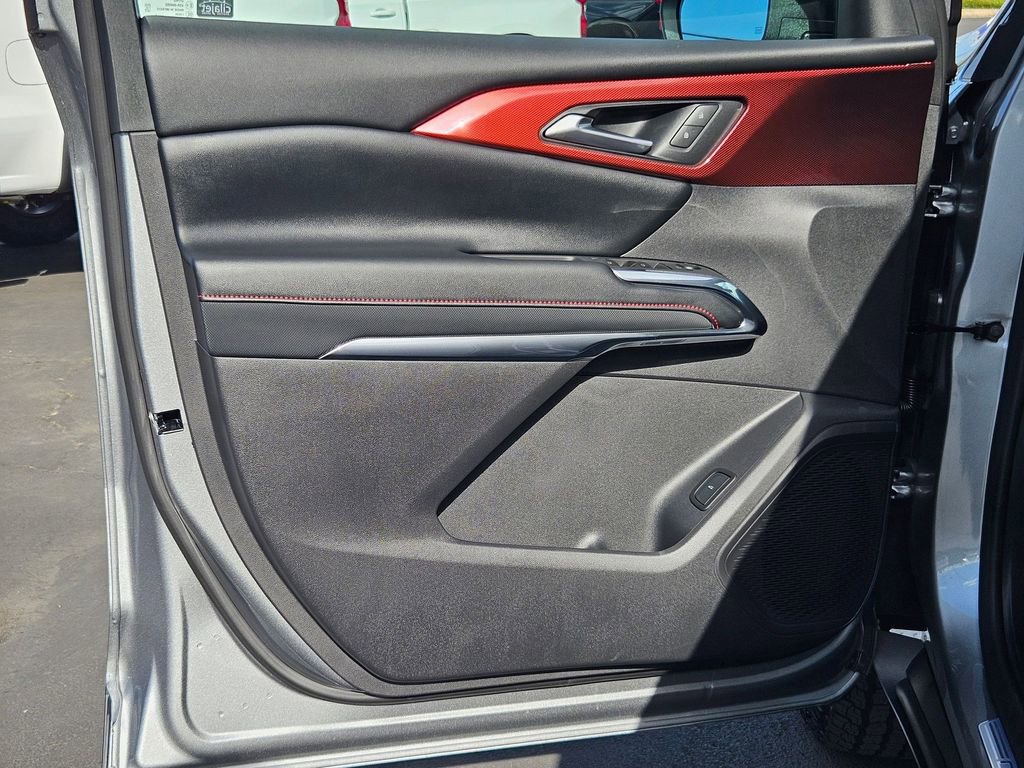 2026 Chevrolet Traverse Z71 photo 10