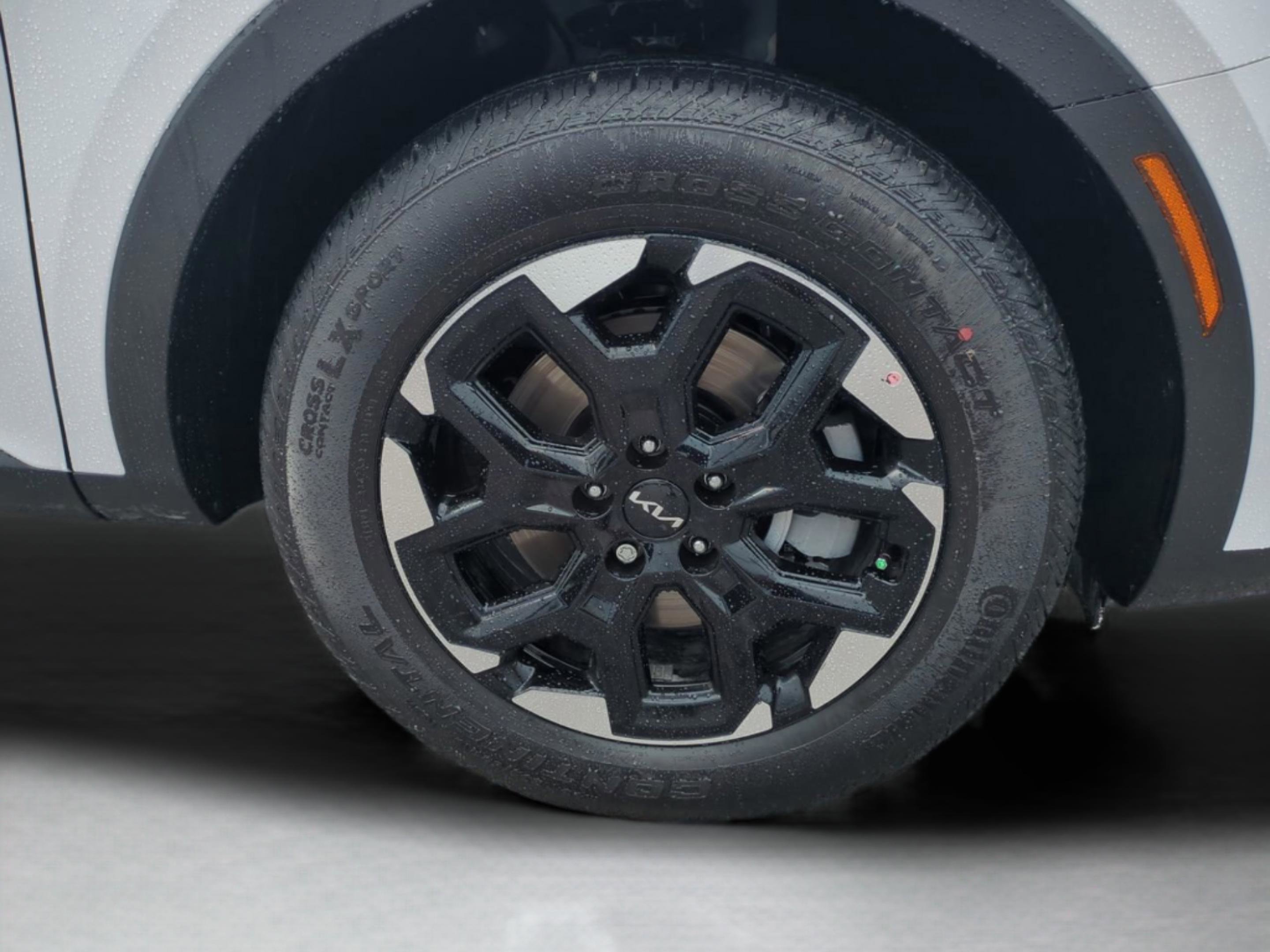 2026 Kia Sorento S photo 9