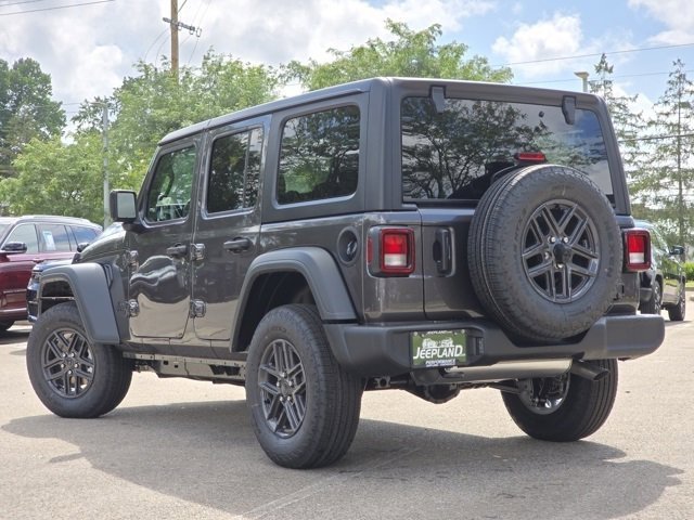 2025 Jeep Wrangler Sport S photo 20