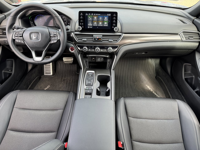 2022 Honda Accord Hybrid Sport photo 2
